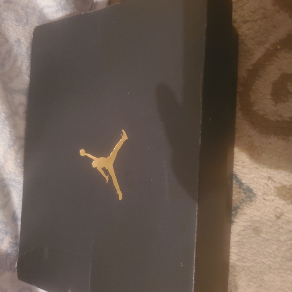 Unisex purple nikes size 13.5 - Picture 3 of 7